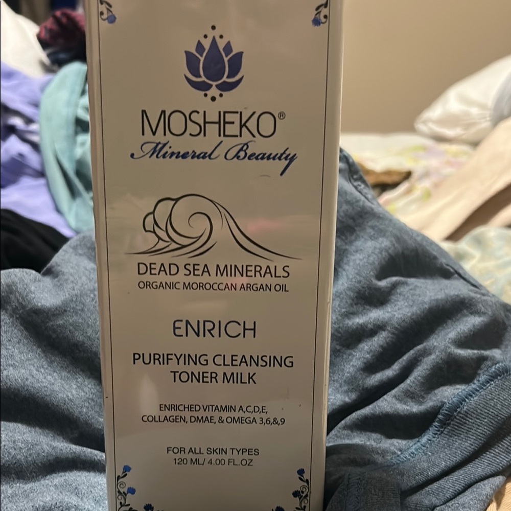 Purifying Cleansing Toner Milk - White